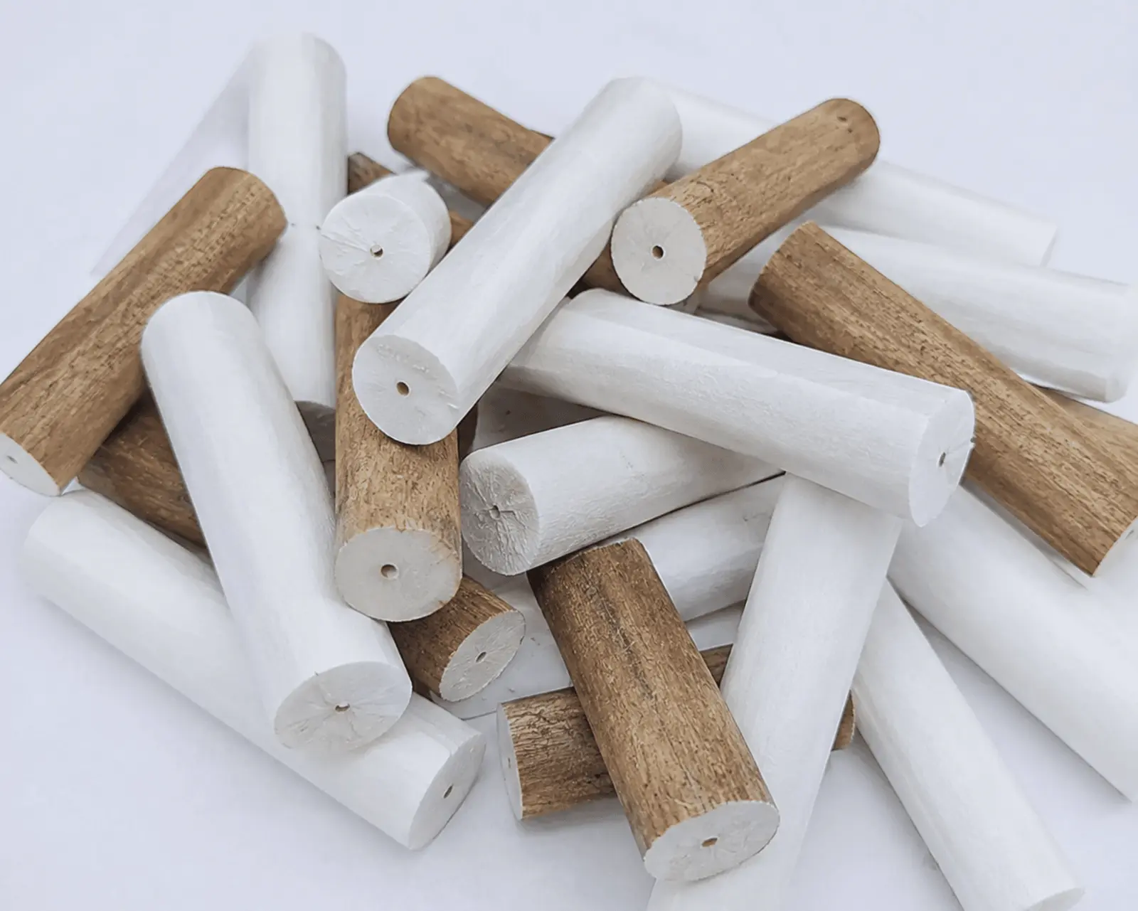 Natural Mixed Sola Wood Sticks 50% Natural White (Barkless) & 50% Natural Brown (With Bark)